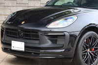 2024 Porsche MACAN 
