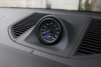 2024 Porsche MACAN 