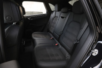 2024 Porsche MACAN 