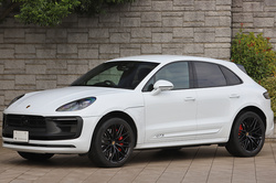 2023 Porsche MACAN