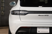 2023 Porsche MACAN null