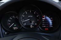 2023 Porsche MACAN null