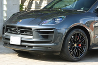2022 Porsche MACAN null