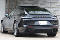 2023 Porsche PANAMERA null