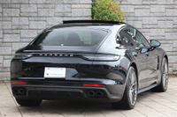 2023 Porsche PANAMERA null