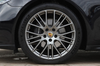 2023 Porsche PANAMERA null