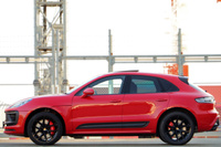 2022 Porsche MACAN 