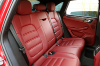 2022 Porsche MACAN 