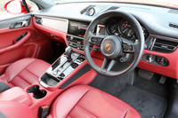 2022 Porsche MACAN 