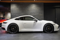 2024 Porsche 911 null