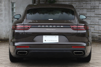 2018 Porsche PANAMERA 