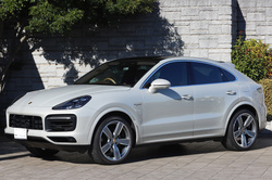 2021 Porsche CAYENNE