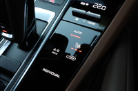 2021 Porsche CAYENNE null