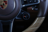 2021 Porsche CAYENNE null