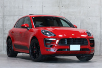 2018 Porsche MACAN null