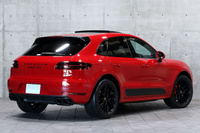 2018 Porsche MACAN null