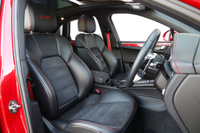 2018 Porsche MACAN null