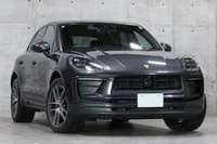 2022 Porsche MACAN null