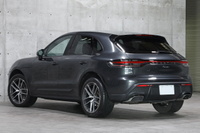 2022 Porsche MACAN null