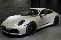 2025 Porsche 911 