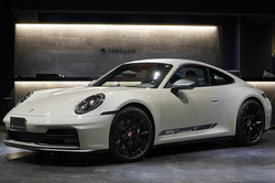 2025 Porsche 911