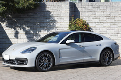 2022 Porsche PANAMERA
