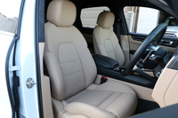 2022 Porsche CAYENNE 