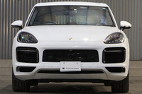 2022 Porsche CAYENNE 