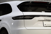 2022 Porsche CAYENNE 