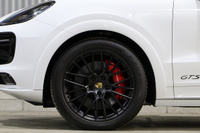 2022 Porsche CAYENNE 