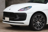 2025 Porsche MACAN 