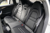 2023 Porsche PANAMERA null