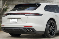 2023 Porsche PANAMERA null