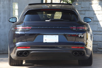 2018 Porsche PANAMERA 