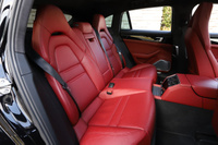 2018 Porsche PANAMERA 