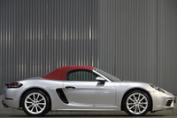 2018 Porsche 718 BOXSTER 