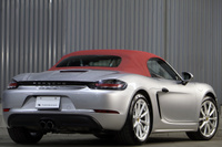 2018 Porsche 718 BOXSTER 