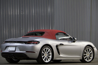 2018 Porsche 718 BOXSTER 