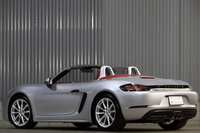 2018 Porsche 718 BOXSTER 