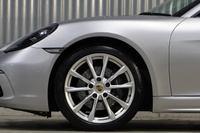 2018 Porsche 718 BOXSTER 