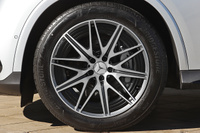 2025 Mercedes-AMG glc-class null