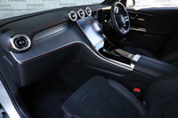 2025 Mercedes-AMG glc-class null