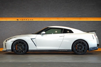 2019 Nissan GT-R R35 GT-R Pure Edition, MY19, NISMO Sports Resetting, Amber-Black Semi-Aniline Leather Front Seats