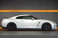 2019 Nissan GT-R R35 GT-R Pure Edition, MY19, NISMO Sports Resetting, Amber-Black Semi-Aniline Leather Front Seats