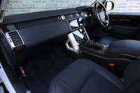 2019 Land Rover RANGE ROVER 