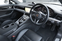 2018 Porsche PANAMERA ４Ｅ ハイブリッド