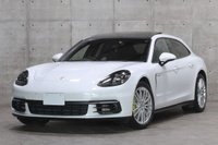 2018 Porsche PANAMERA ４Ｅ ハイブリッド