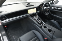 2018 Porsche PANAMERA ４Ｅ ハイブリッド