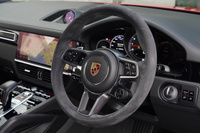 2020 Porsche カイエンクーペ 