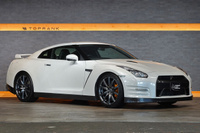 2010 Nissan GT-R R35 GT-R Pure Edition, MY11,  ONE OWNER, Brilliant White Pearl -QAB-, BRAND NEW OEM DASH BOARD